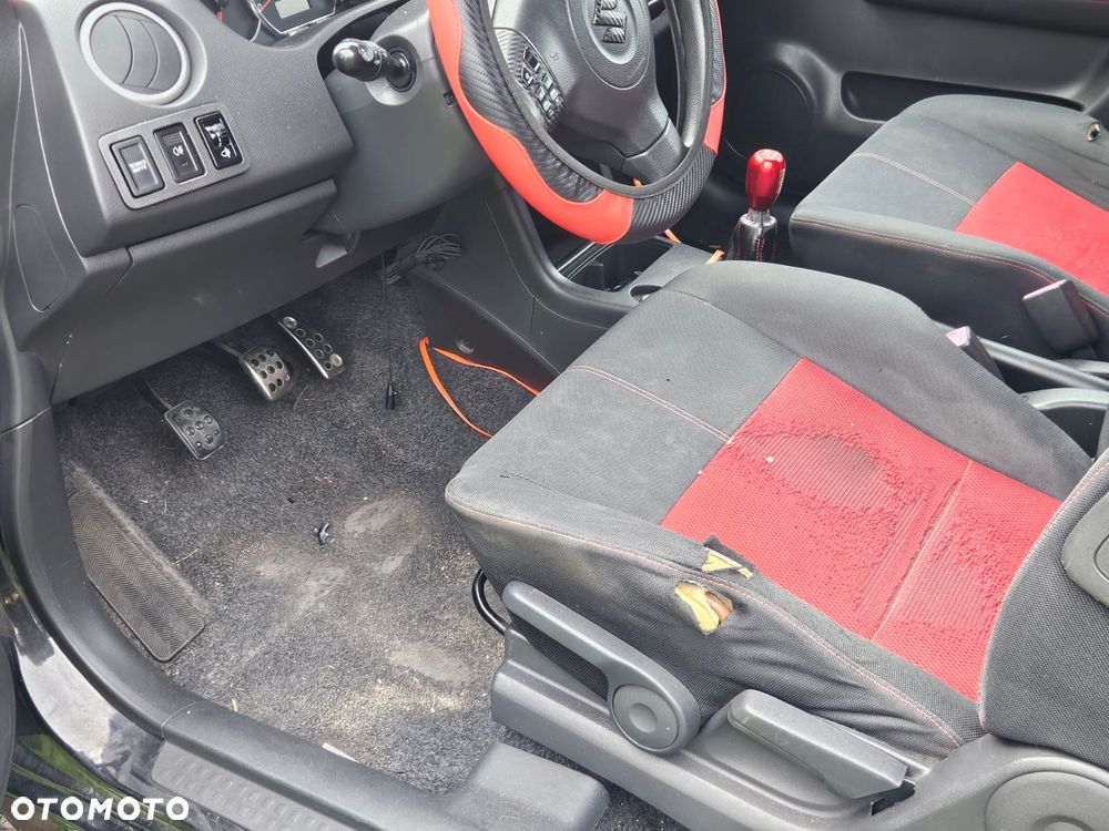Suzuki Swift 1.6 Sport - 14
