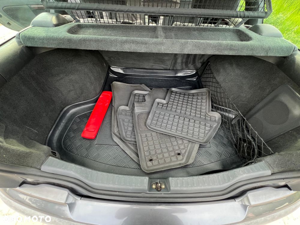 Volvo V40 - 17