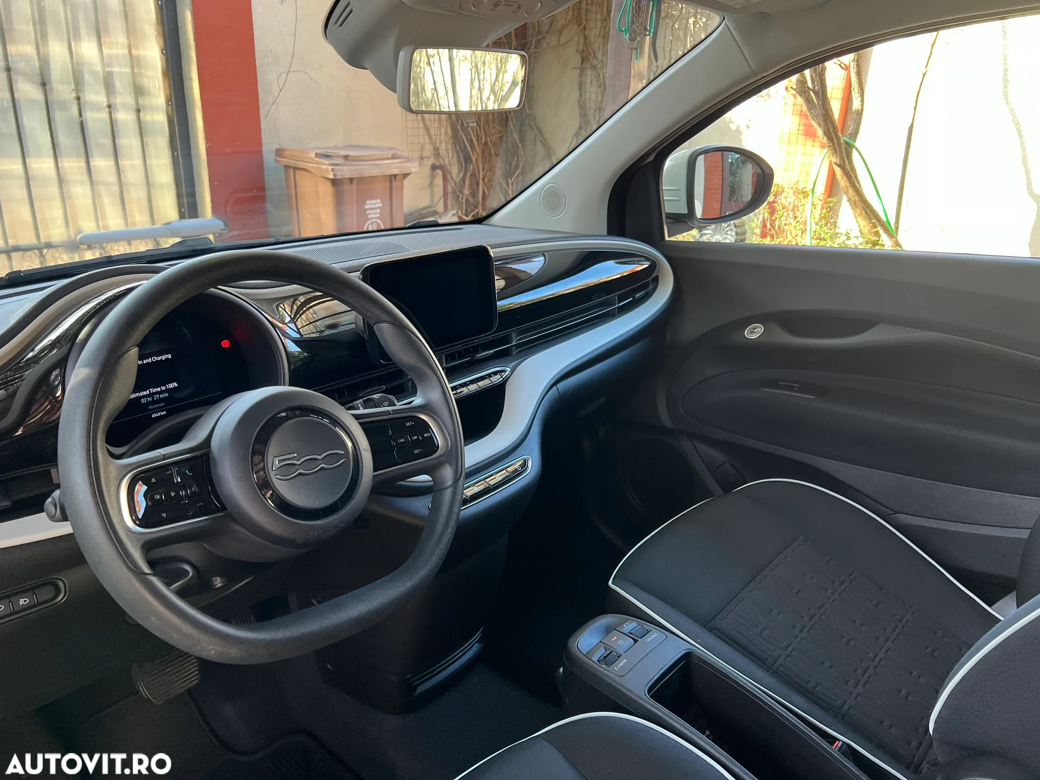 Fiat 500 500e Action - 11