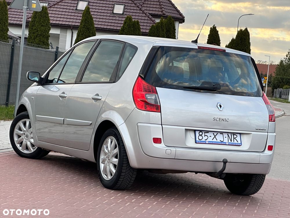 Renault Scenic 2.0 16V Dynamique - 16