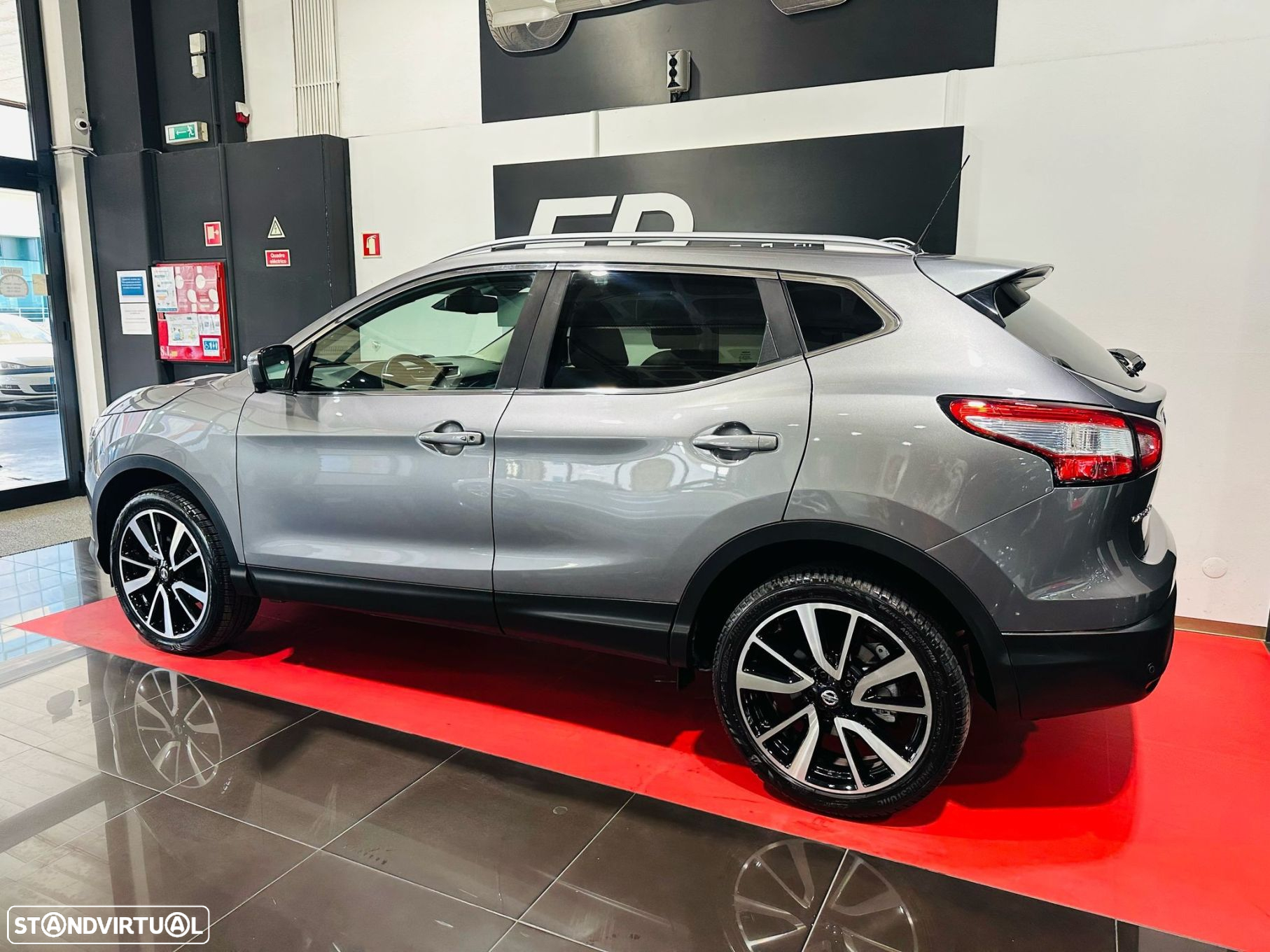 Nissan Qashqai 1.5 dCi Tekna 19 Pele - 13
