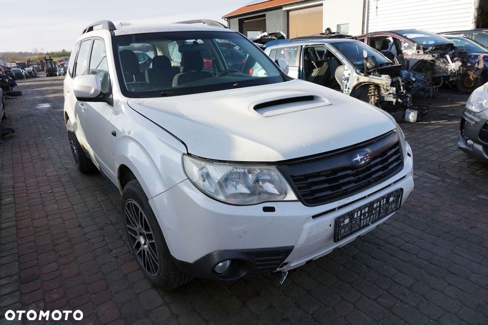 SUBARU FORESTER III SH 2010 37J 2.0 D EE20Z 145KM TY756W BIAŁY na części - 8