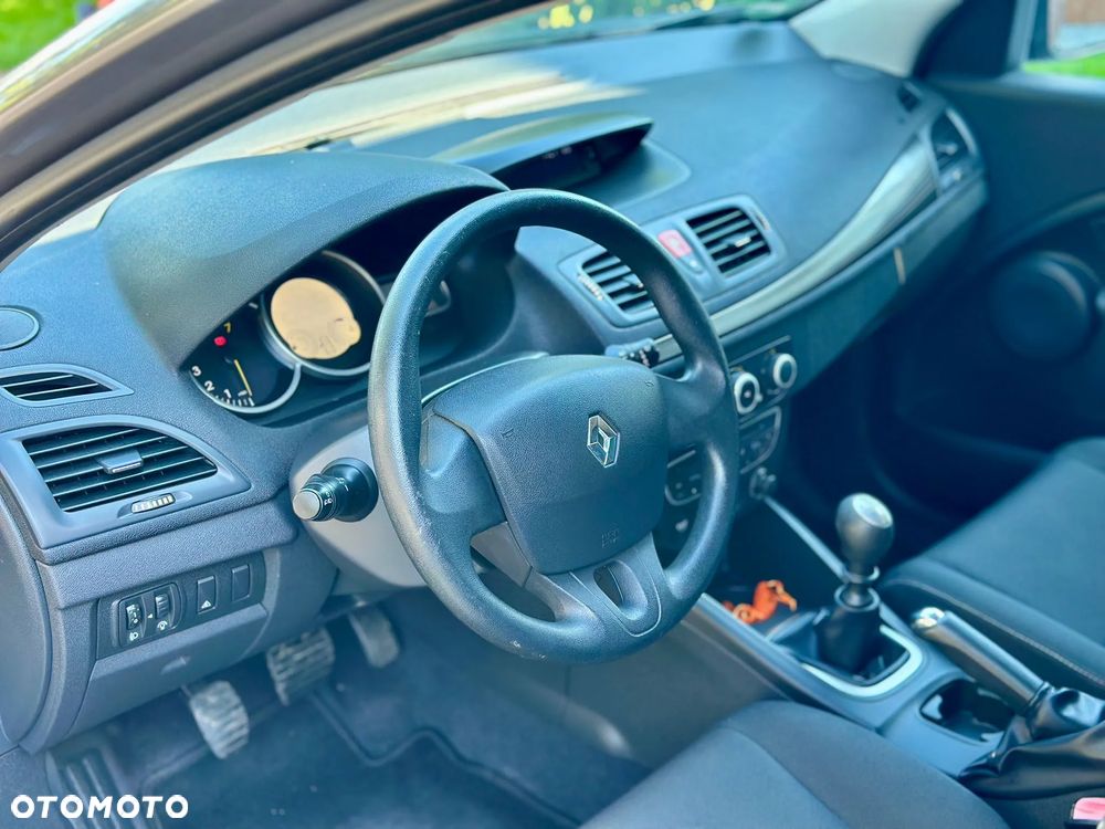 Renault Megane 1.6 16V 110 Expression - 16