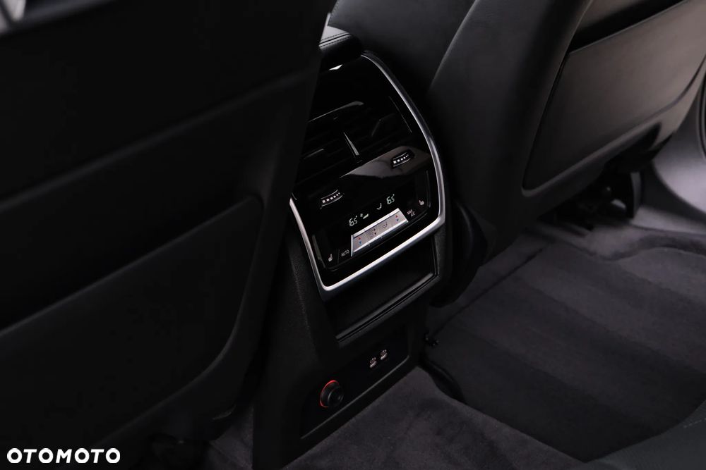 BMW XM PHEV sport - 30