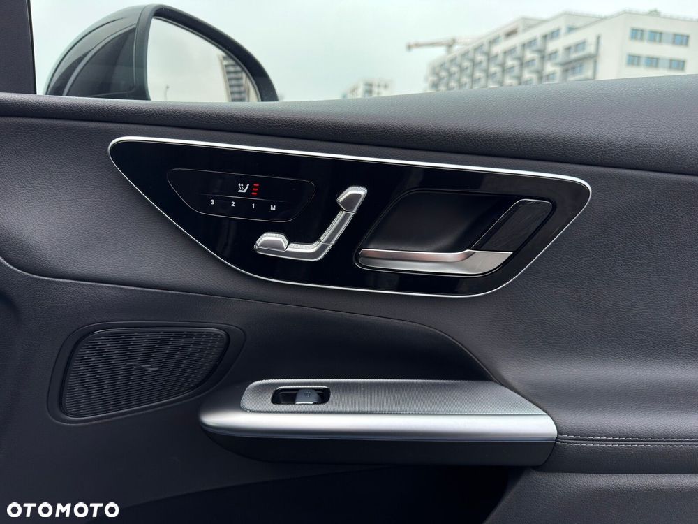 Mercedes-Benz GLC - 9