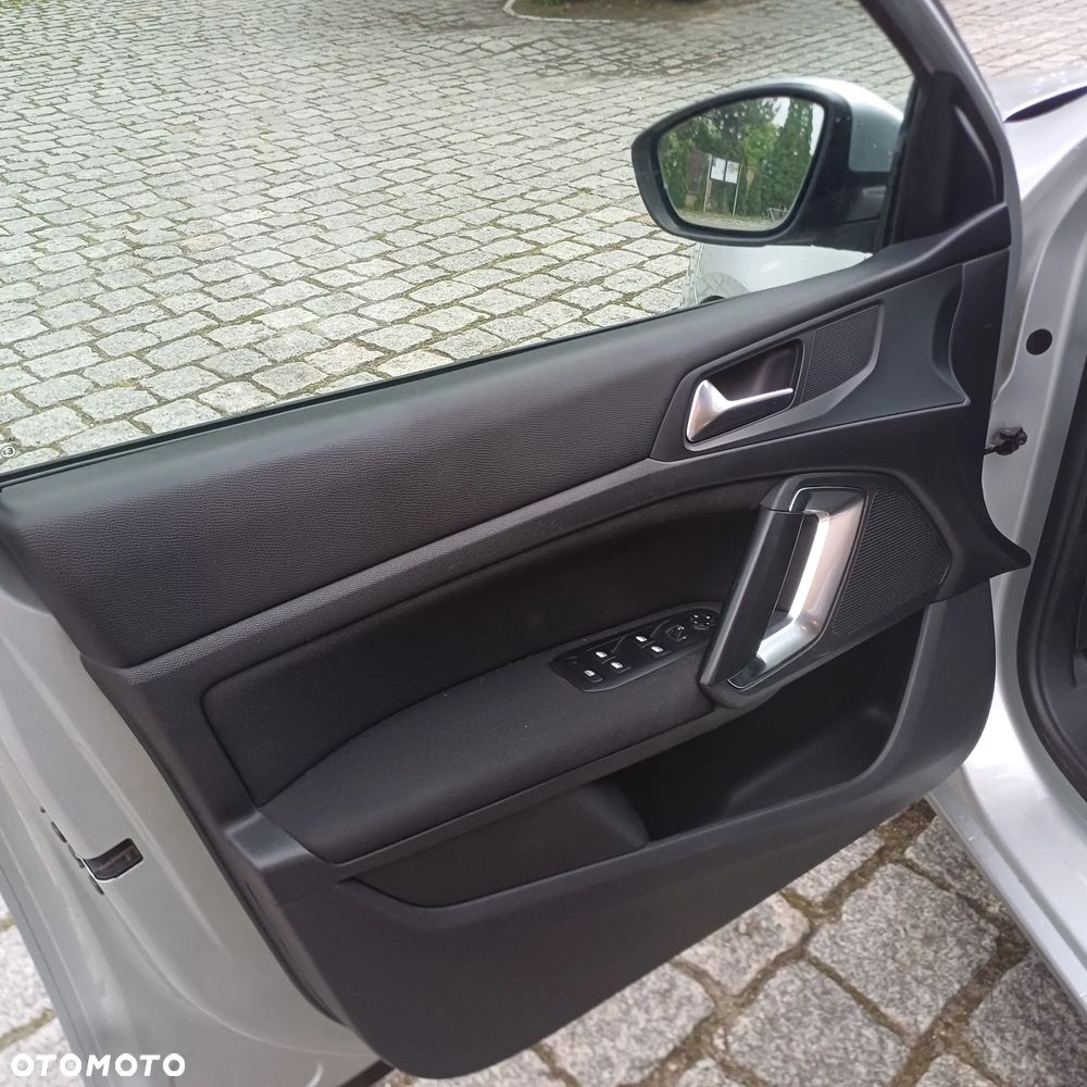 Peugeot 308 1.6 HDi Premium - 7