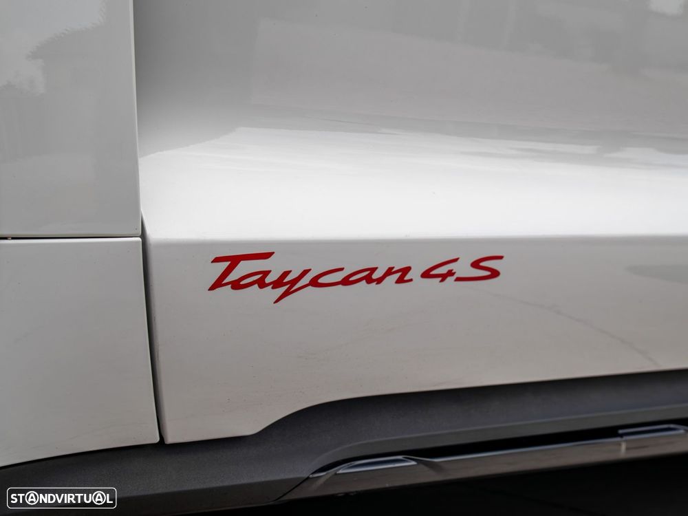 Porsche Taycan Cross Turismo 4S Sport bateria Performance Plus - 15