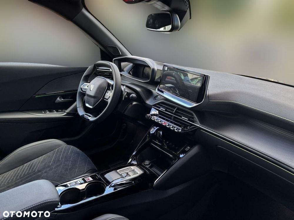 Peugeot 2008 PureTech mHEV GT Exclusive e-DCS6 - 19