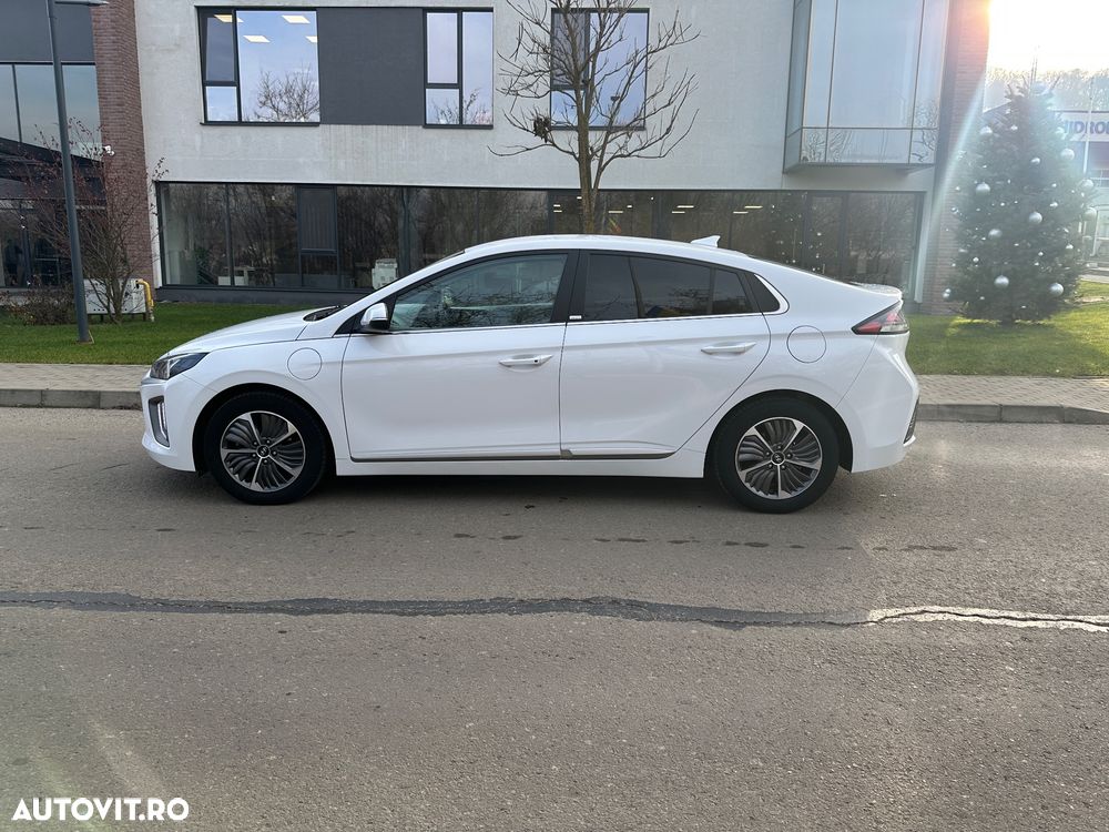 Hyundai IONIQ Plug-in-Hybrid 1.6 GDI Premium - 10