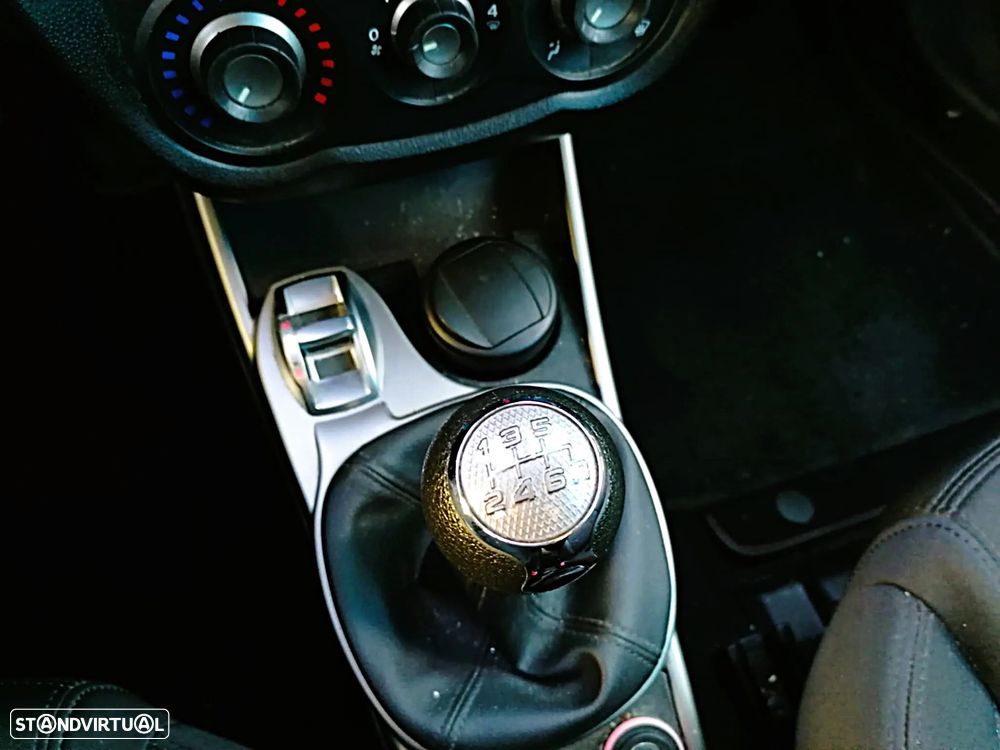 Alfa Romeo MiTo 0.9 T TwinAir Urban - 21