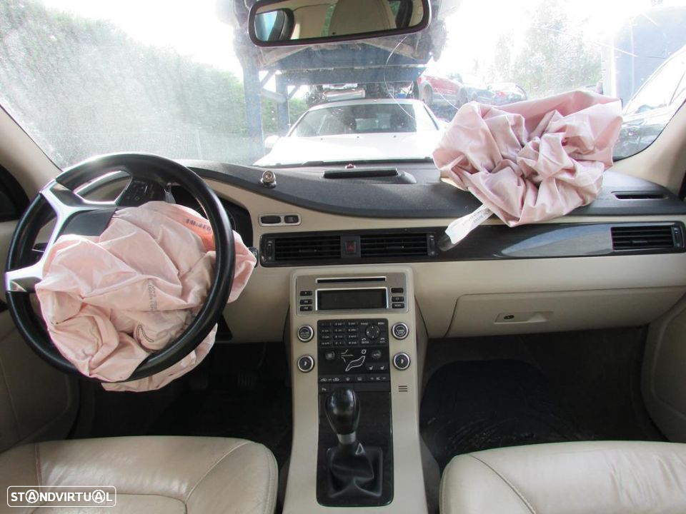 Volvo XC70 II 2.4D (175cv) de 2009 - Peças Usadas (6559) - 6