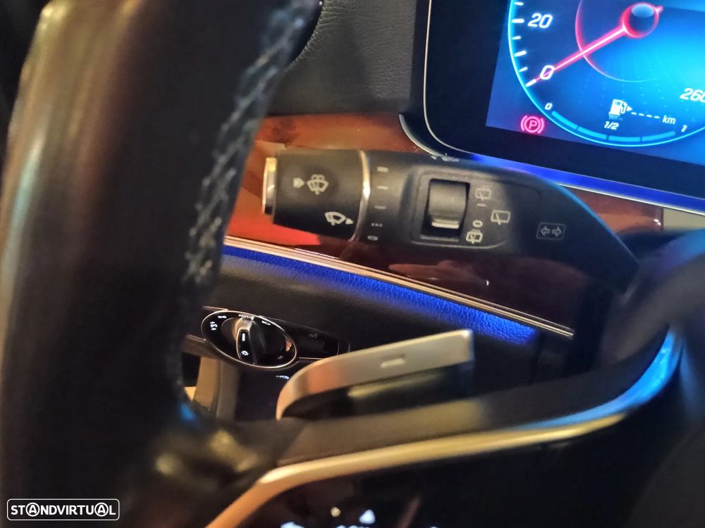 Mercedes-Benz E 300 de 4Matic T 9G-TRONIC Exclusive - 22