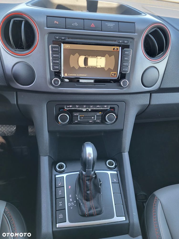 Volkswagen Amarok 2.0 BiTDI Autm Highline - 37