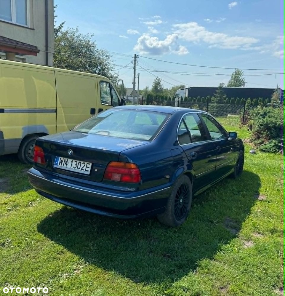 BMW Seria 5 520i - 5