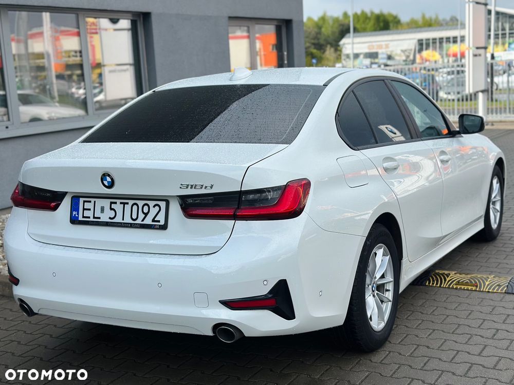 BMW Seria 3 318d - 36