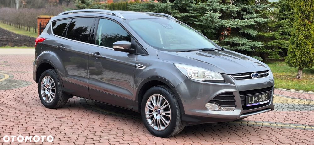 Ford Kuga 2.0 TDCi 2x4 Titanium - 35