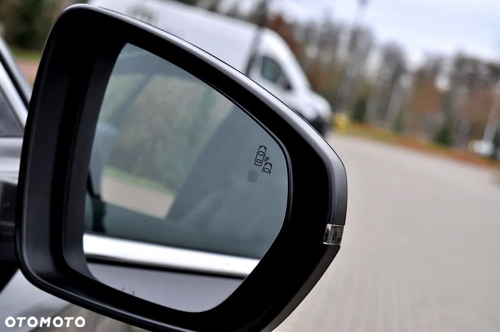 DS Automobiles DS 7 Crossback - 34