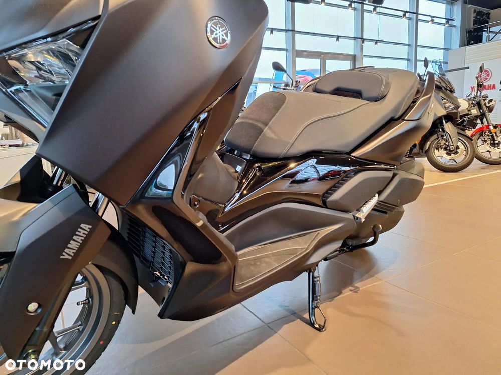 Yamaha X-max - 7