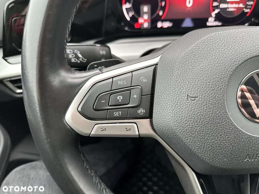 Volkswagen Golf 1.5 TSI BMT Evo Comfortline DSG - 24