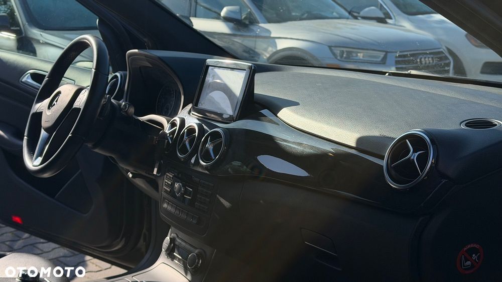 Mercedes-Benz Klasa B 250 7G-DCT - 18