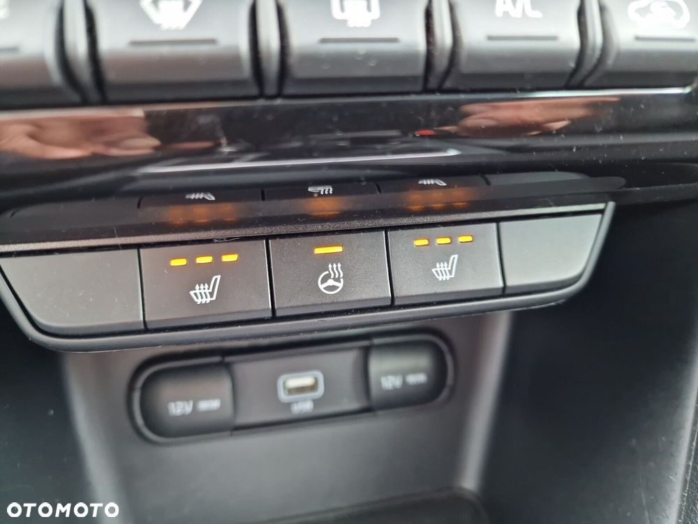 Kia Sportage 1.6 GDI Black Edition 2WD - 29