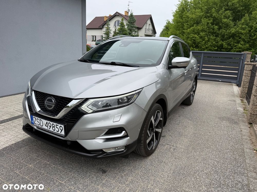 Nissan Qashqai 1.6 dCi Xtronic TEKNA+ - 2