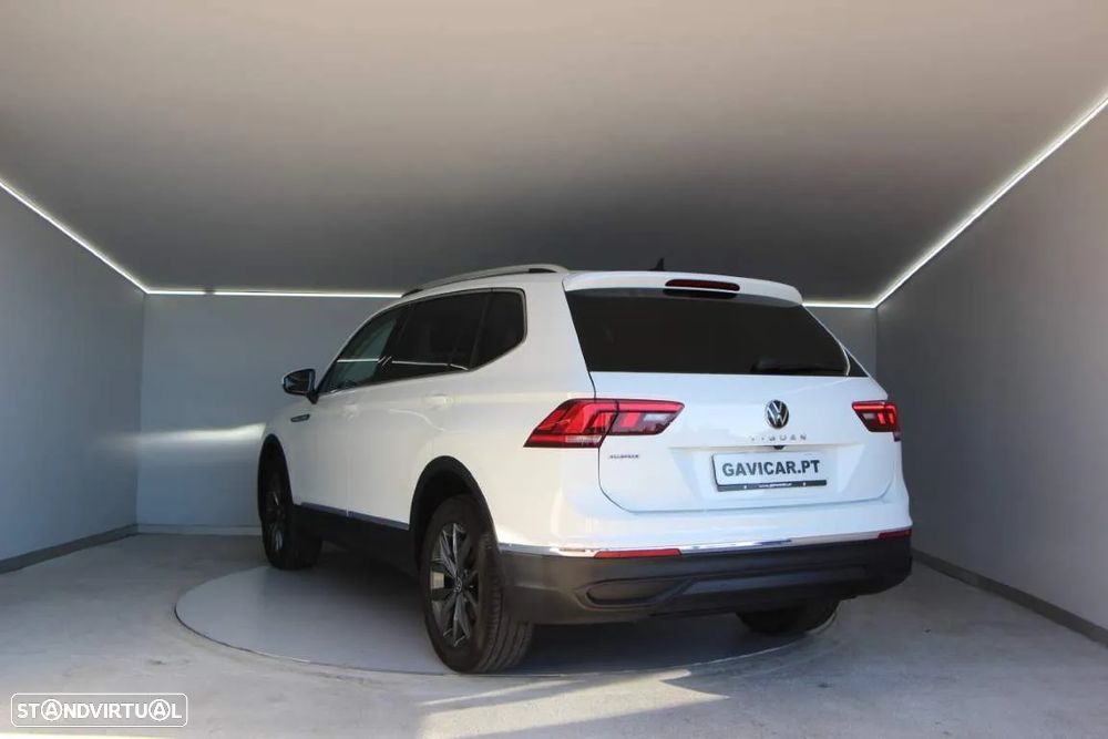 VW Tiguan Allspace 2.0 TDI Life DSG - 29