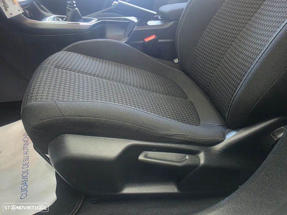 Peugeot 308 1.5 BlueHDi Business Line - 47