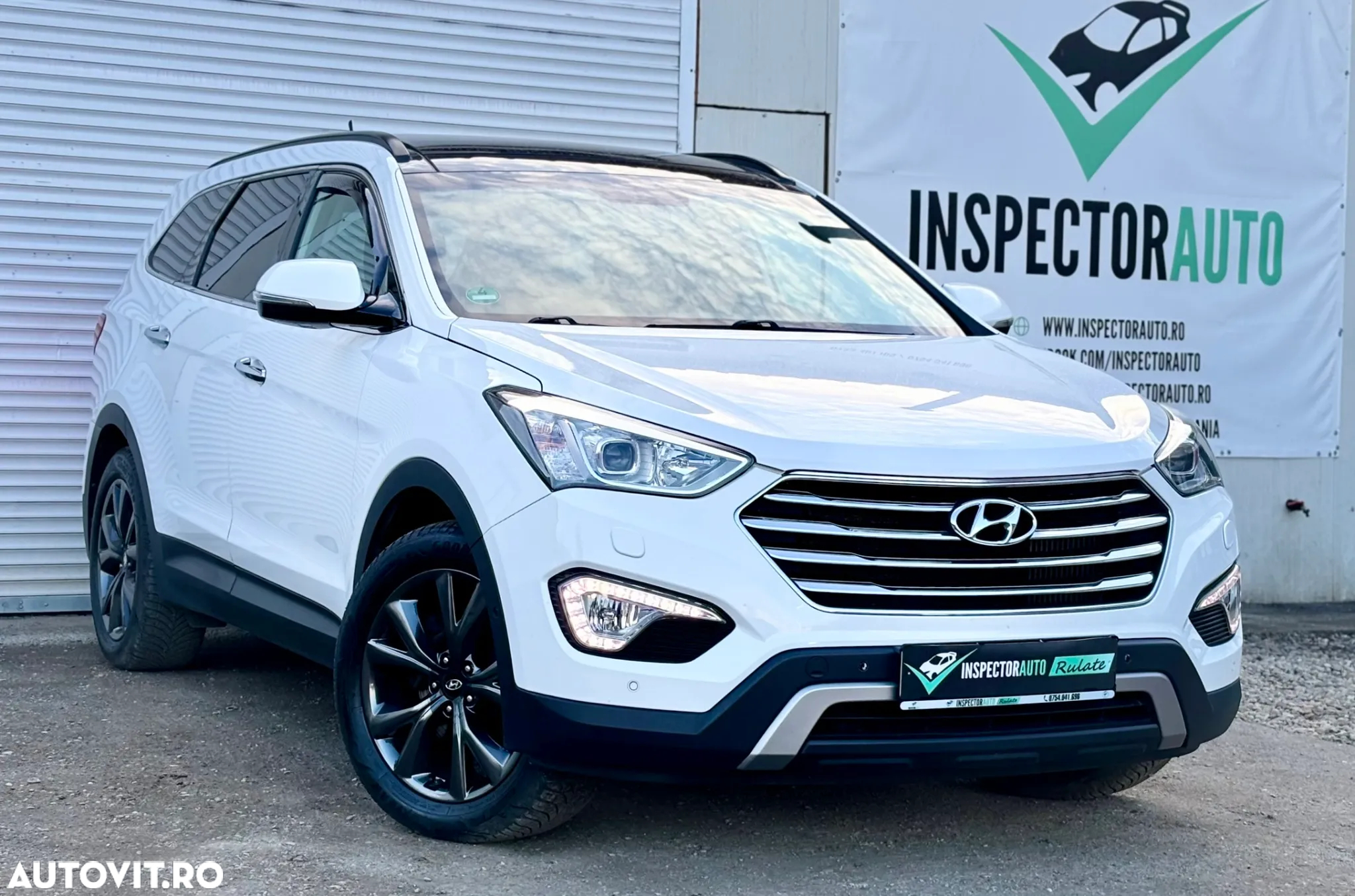 Hyundai Grand Santa Fe 2.2 CRDi ISG 4WD Aut. Luxury - 9