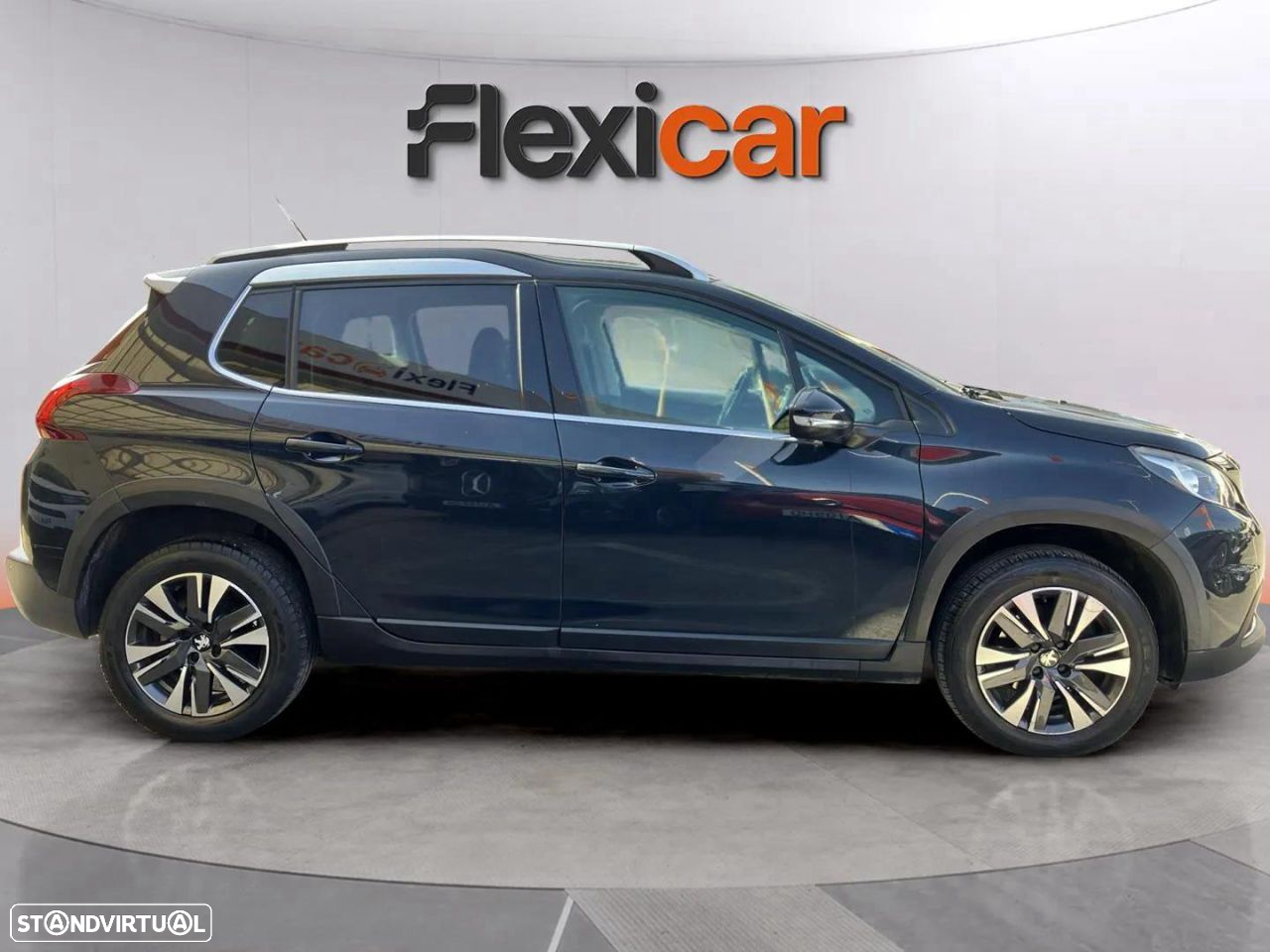 Peugeot 2008 1.2 PureTech Allure - 2