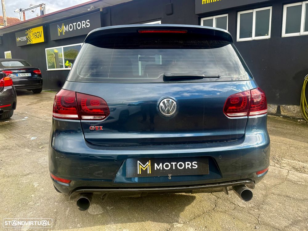 VW Golf 2.0 TSi GTI DSG - 29