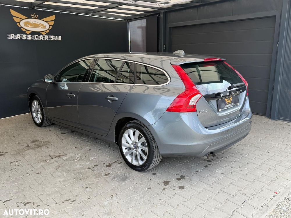 Volvo V60 D2 DRIVe Momentum - 3