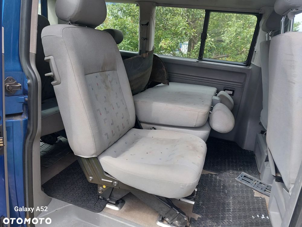Zderzak VW T5 2,5D 03R. maska,lampy,drzwi,klapa..... - 6