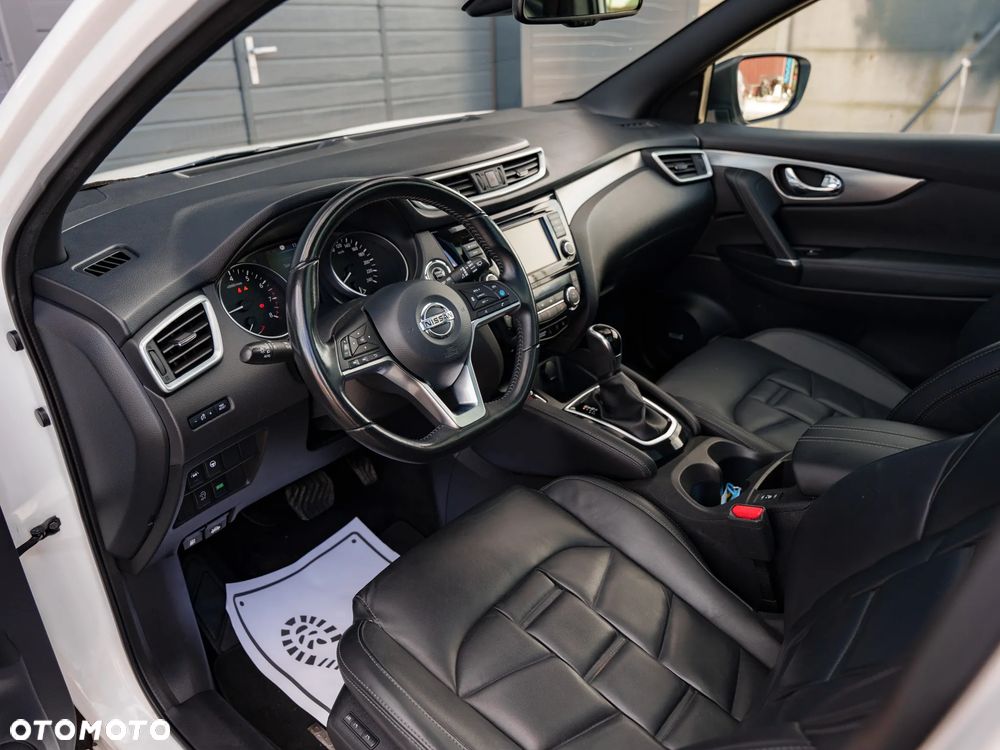 Nissan Qashqai 1.3 DIG-T DCT TEKNA+ - 14