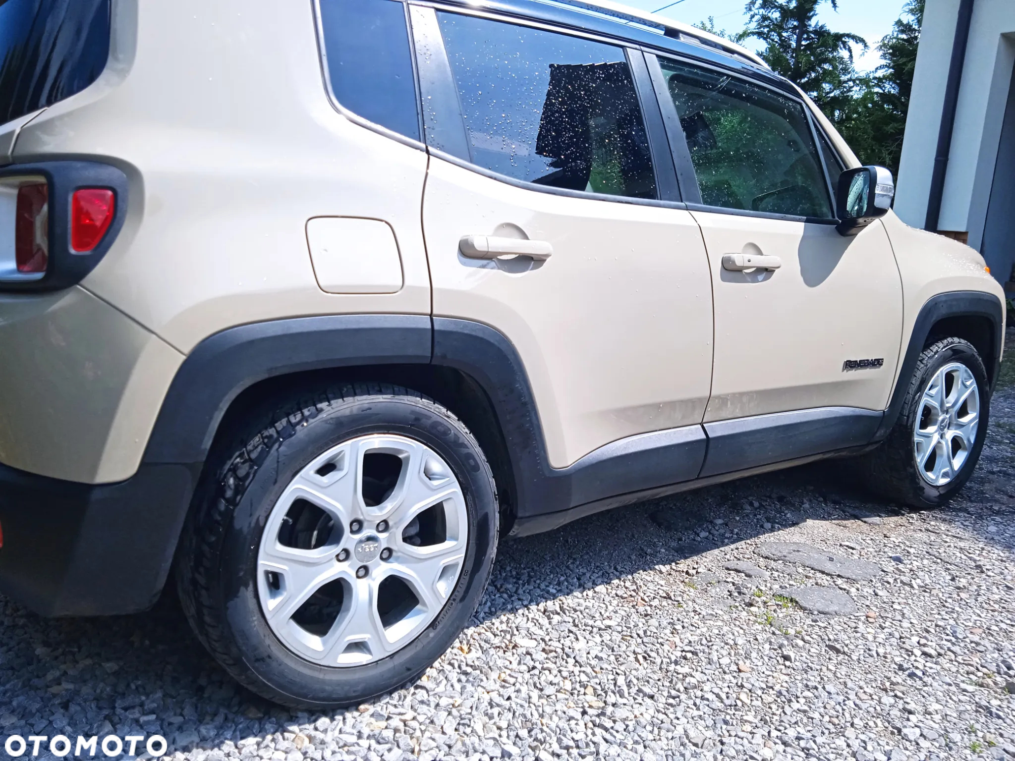 Jeep Renegade - 23