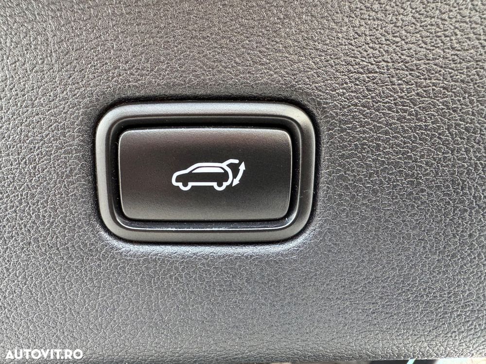 Hyundai Tucson blue 1.7 CRDi 2WD DCT Premium - 30