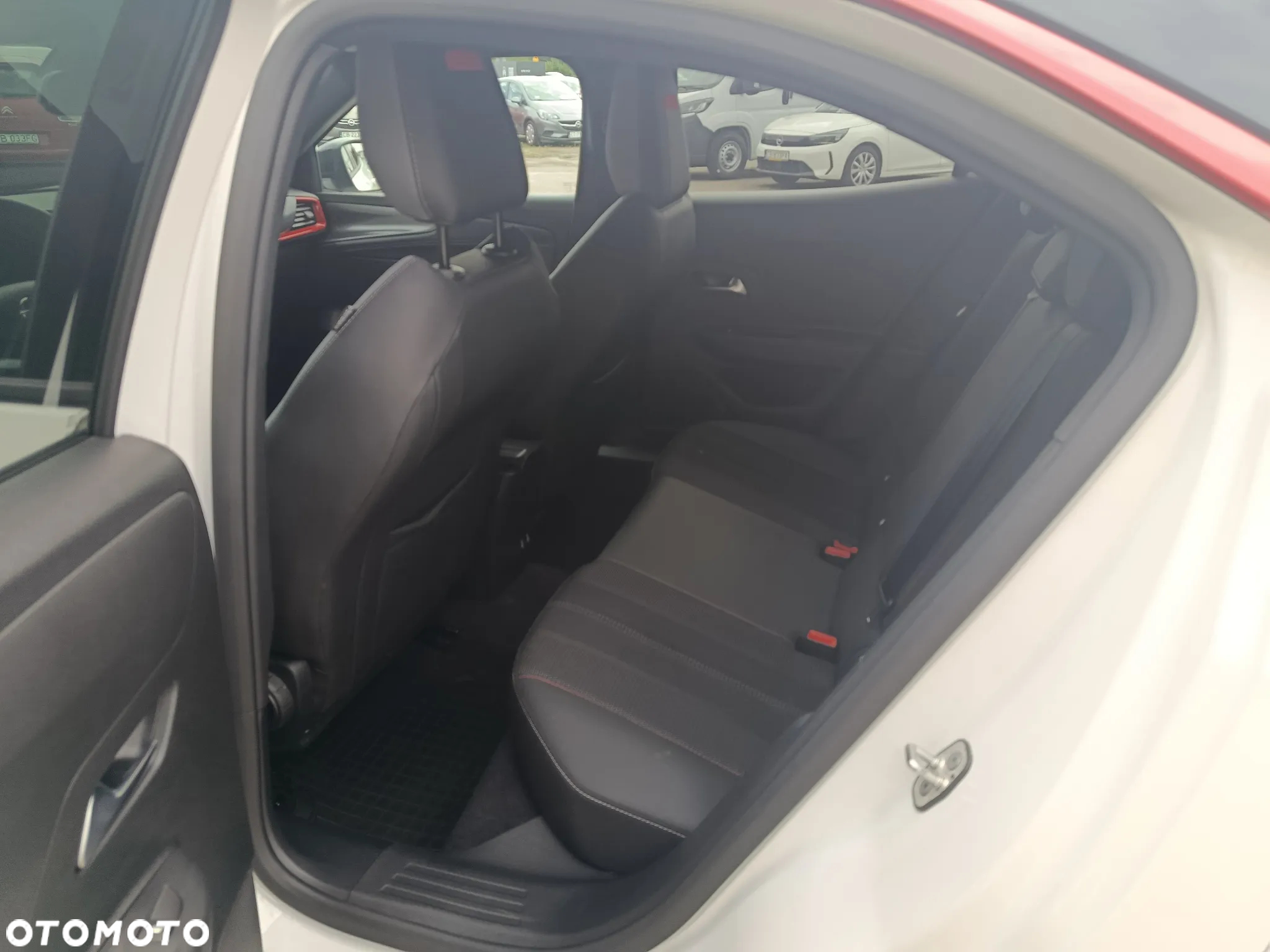 Opel Mokka 1.2 T GS Line Plus S&S - 10