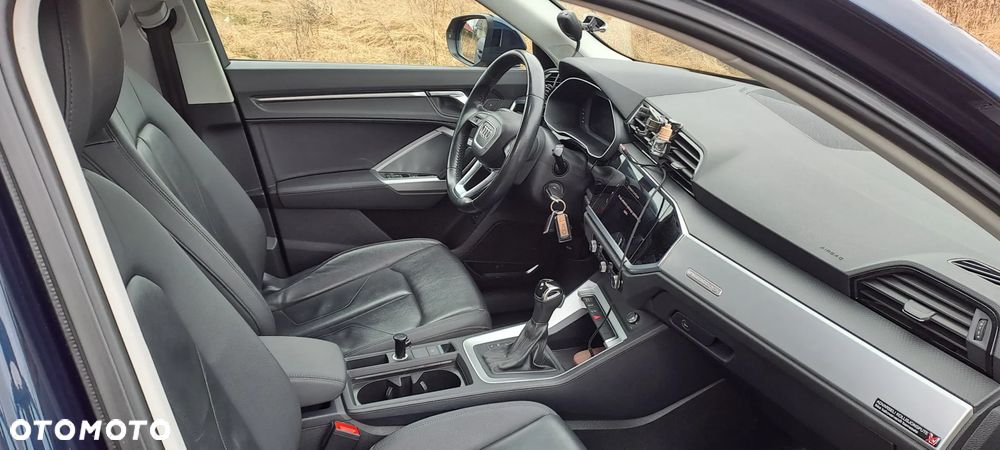 Audi Q3 40 TFSI Quattro S tronic advanced - 12