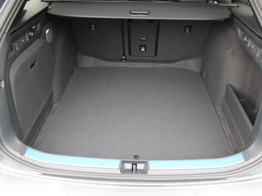 Skoda Superb 2.0 TSI Sportline DSG - 24