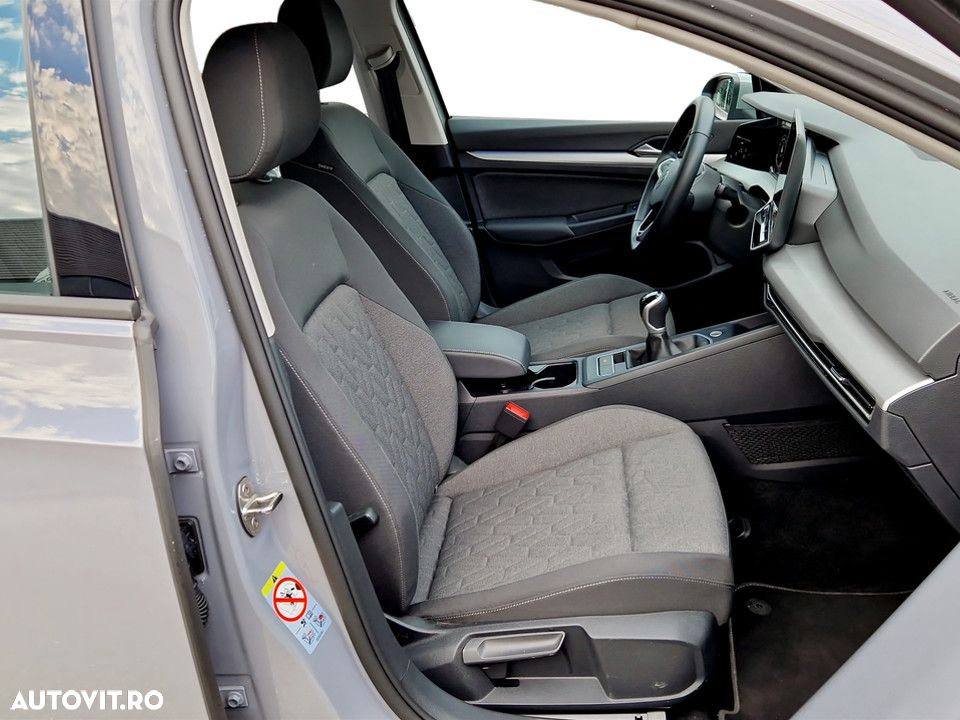 Volkswagen Golf 1.5 TSI Life - 12