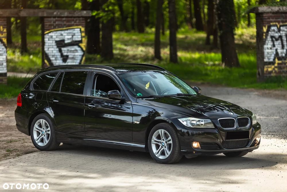 BMW Seria 3 318d DPF Edition Sport - 8