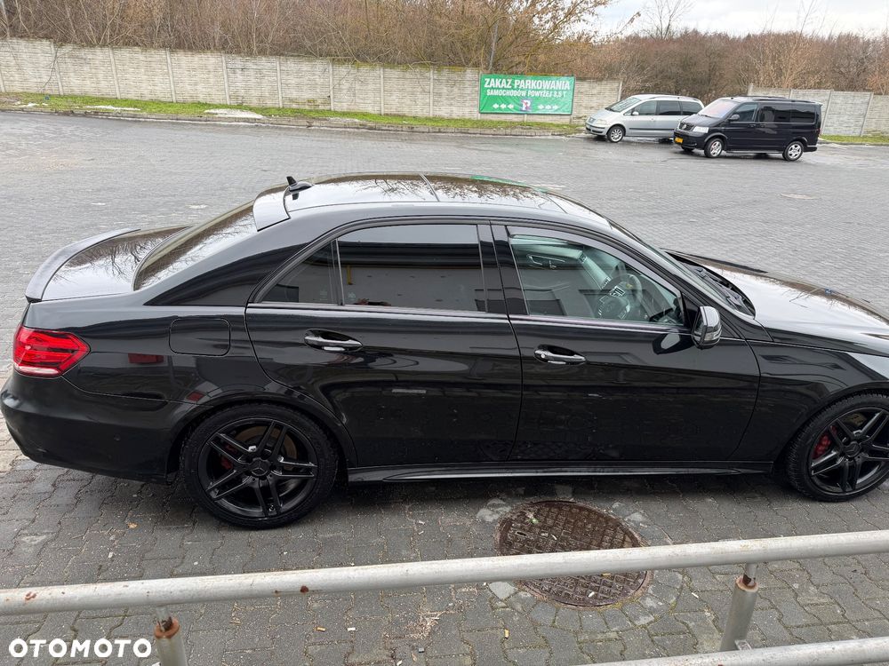 Mercedes-Benz Klasa E 350 D 9G-TRONIC AMG Line - 3