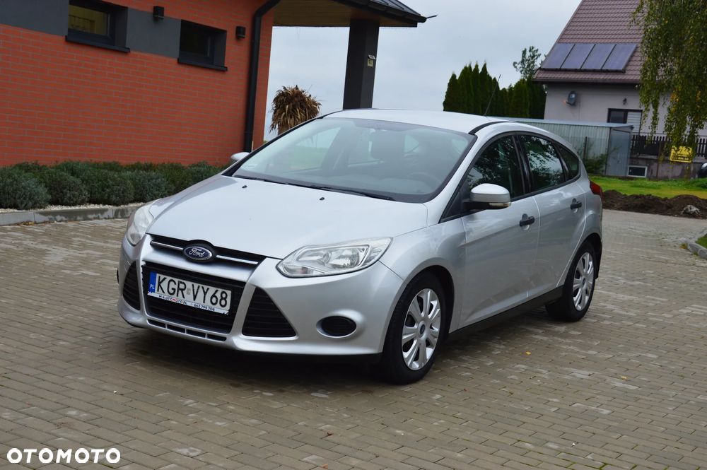 Ford Focus - 1