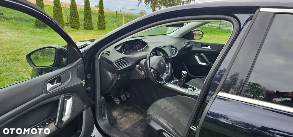 Peugeot 308 BlueHDi 120 Stop & Start Allure - 9