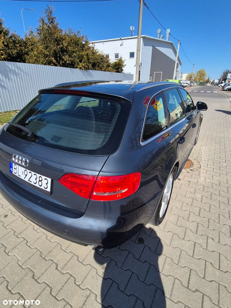 Audi A4 Avant - 5
