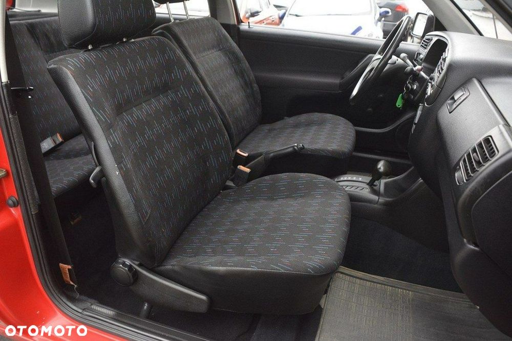 Volkswagen Golf 1.8 CL - 19
