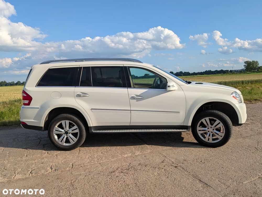 Mercedes-Benz GL - 7