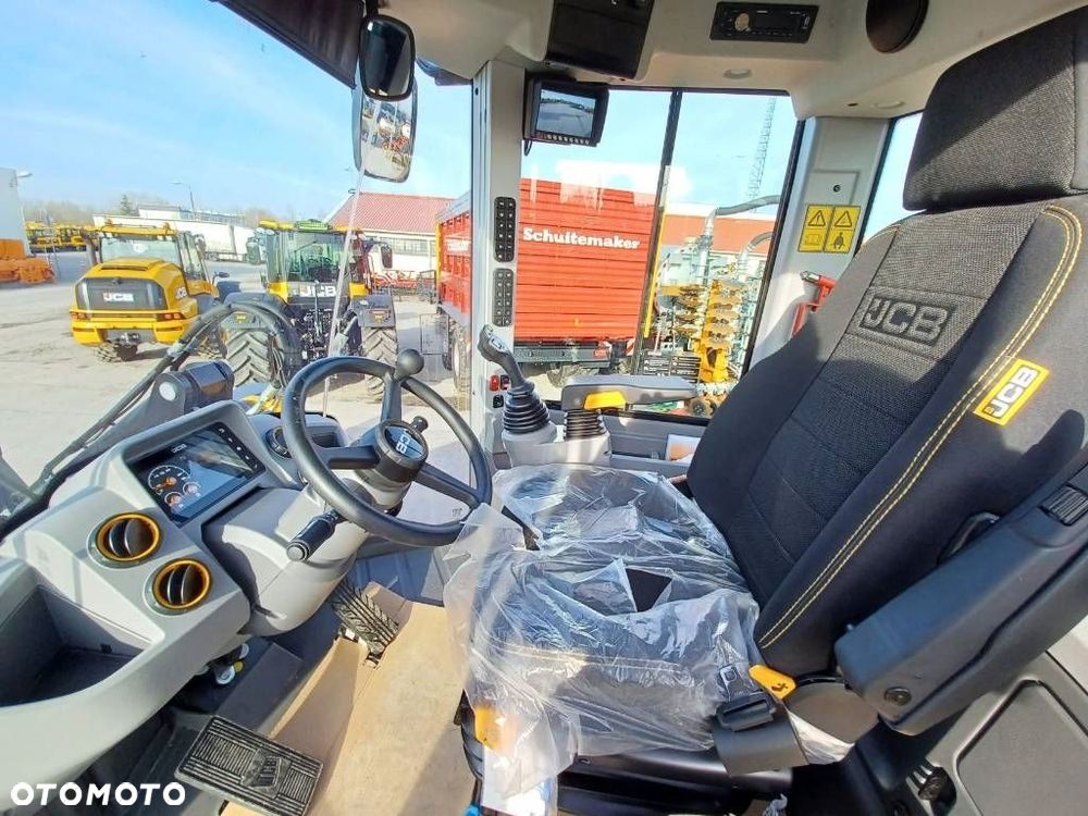 JCB 427 HT - 9