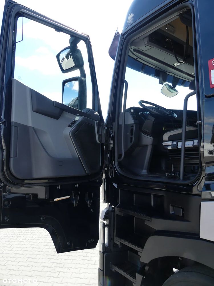 Renault T440 13L / EURO 6 / LOW DECK / HIGH CAB / AUTOMAT / - 22