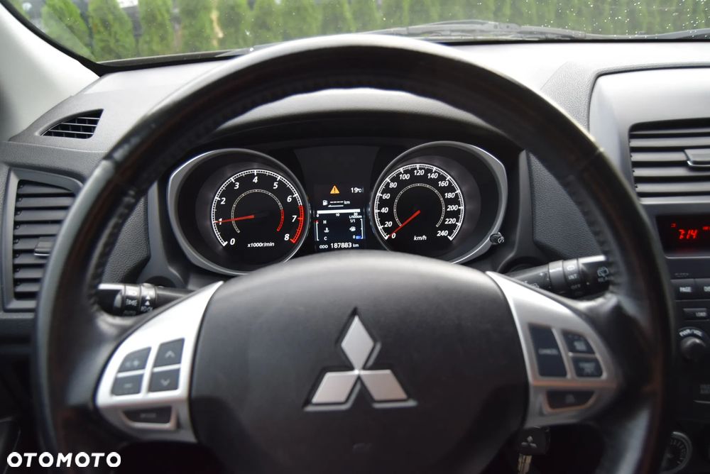 Mitsubishi ASX 1.6 2WD Edition - 24